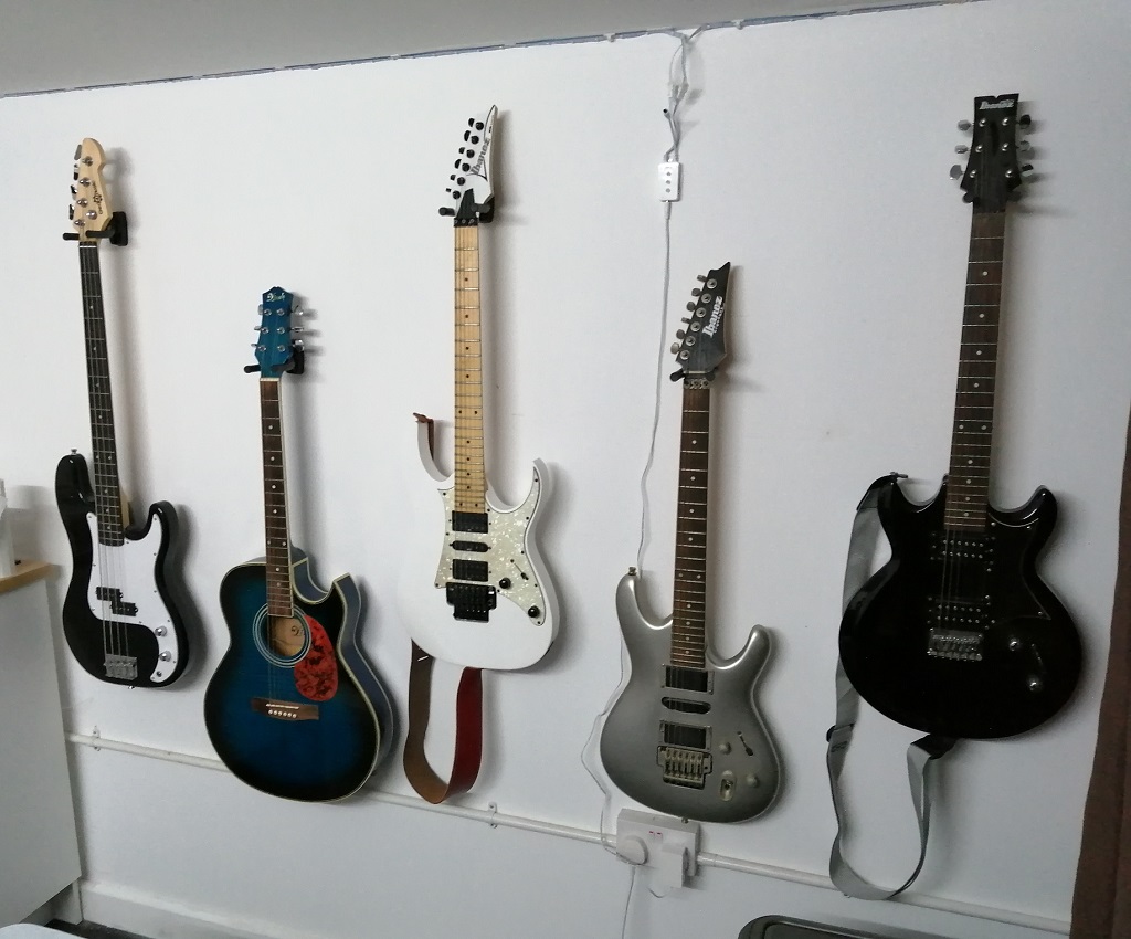 guitar wall